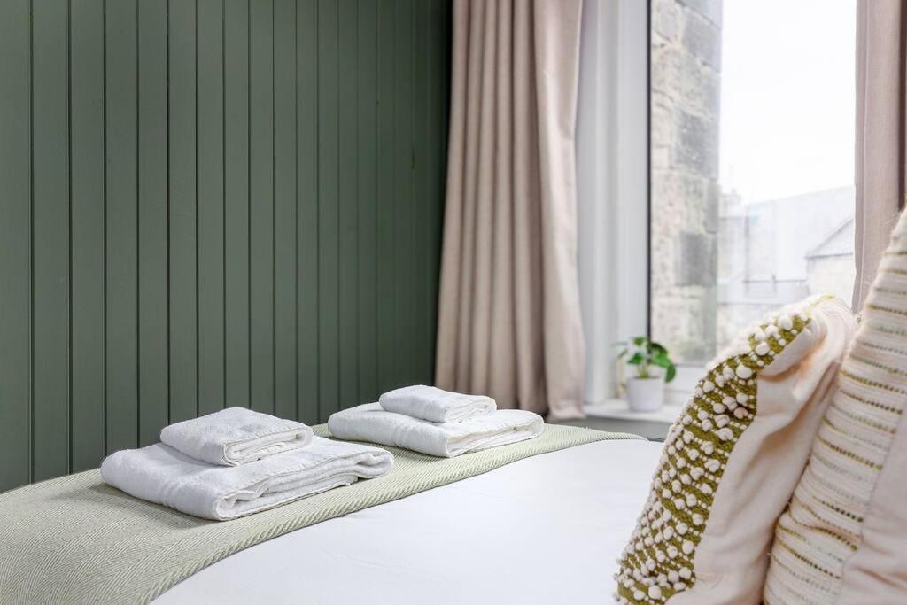 The Stylish 3-Bedroom Maisonette Retreat Στέρλινγκ Εξωτερικό φωτογραφία